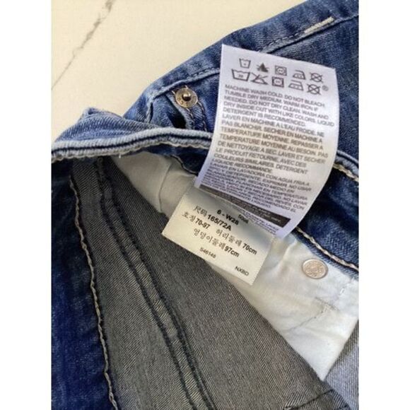 Levi Strauss Signature High Rise Shorts Sz 6 (28) Raw Hem Stretch - Picture 9 of 10